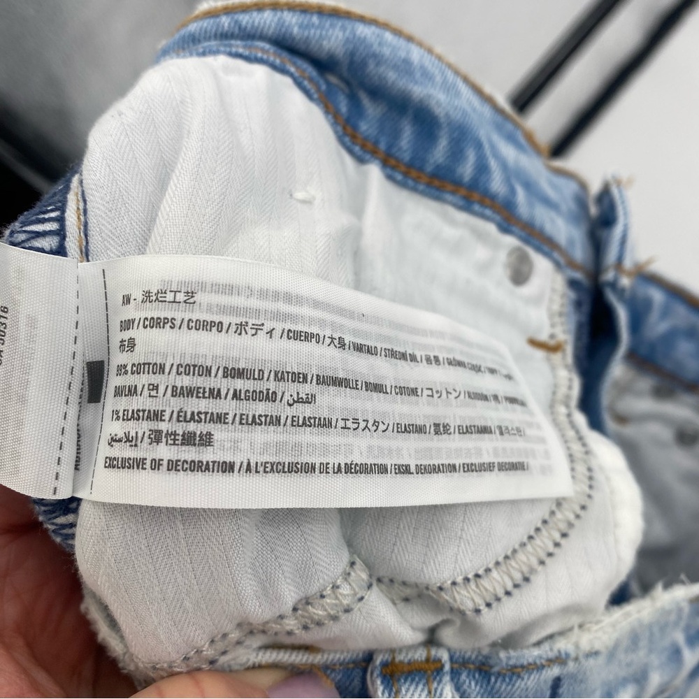 Abercrombie and Fitch the Ankle Straight Ultra High Rise jeans size 4 - Picture 4 of 8